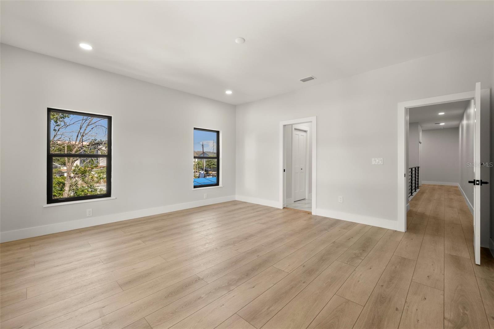 Image 29 of 51 For 4308 Gray Street 5