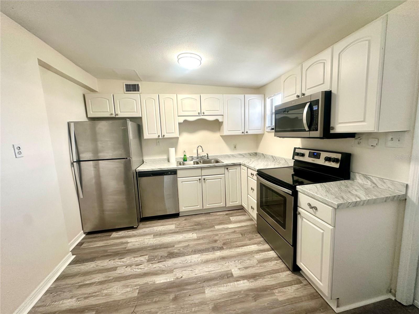Image 2 of 14 For 9333 82nd Street