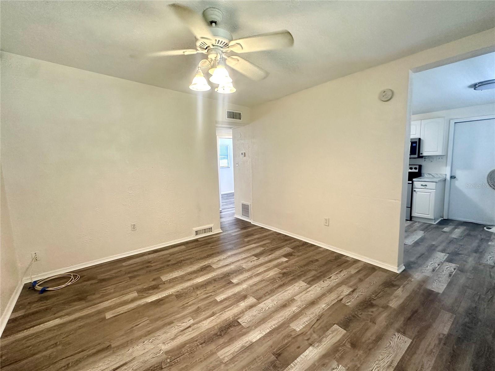 Image 5 of 14 For 9333 82nd Street