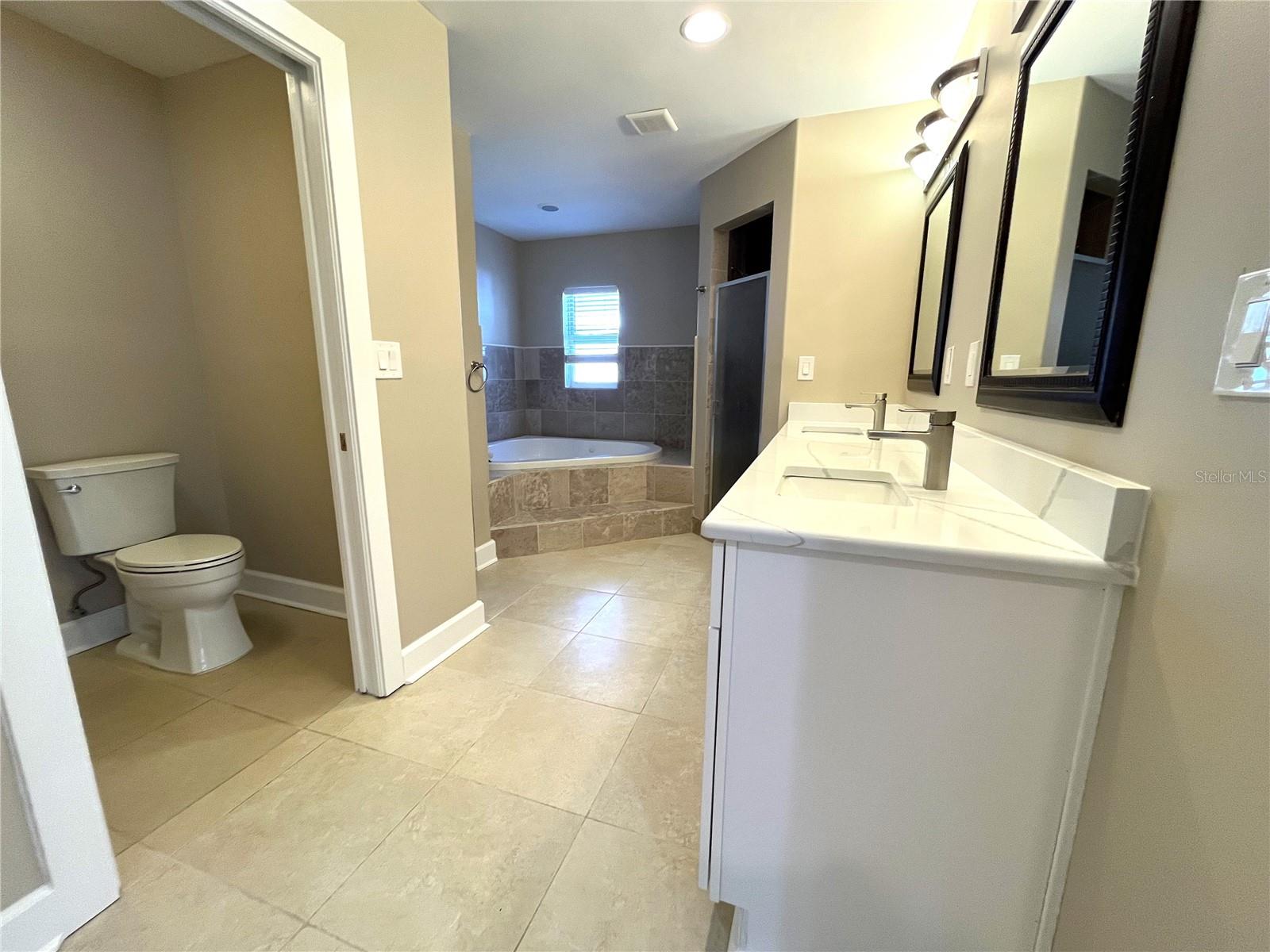 Image 16 of 24 For 3807 Belle Vista Drive E