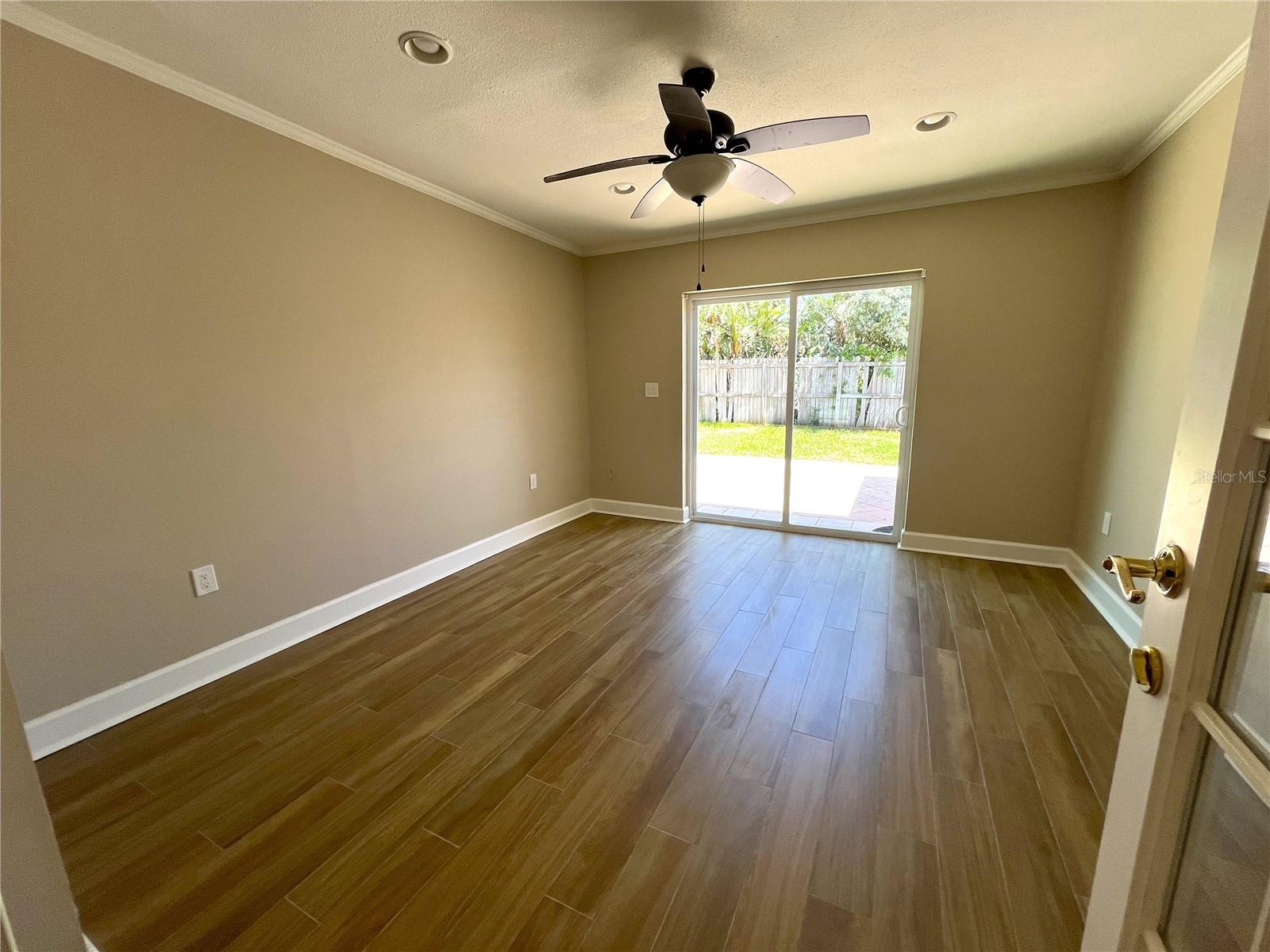 Image 20 of 24 For 3807 Belle Vista Drive E