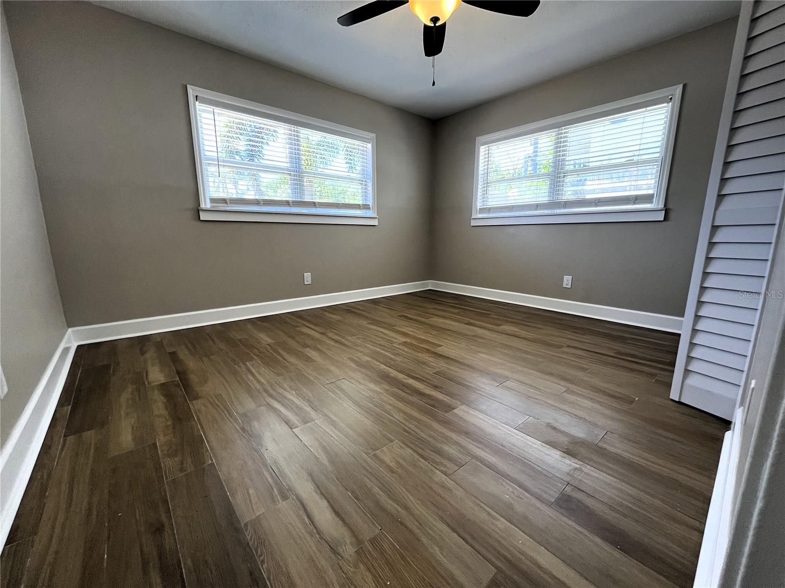 Image 21 of 24 For 3807 Belle Vista Drive E