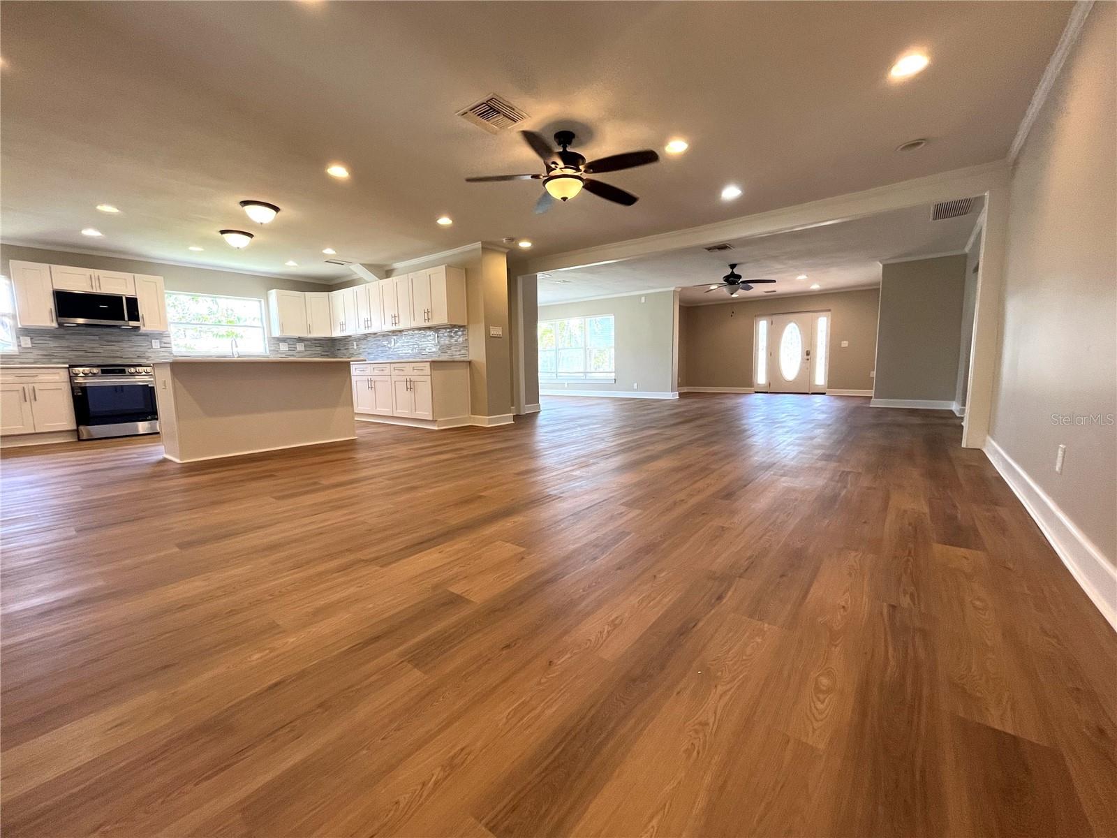 Image 8 of 24 For 3807 Belle Vista Drive E