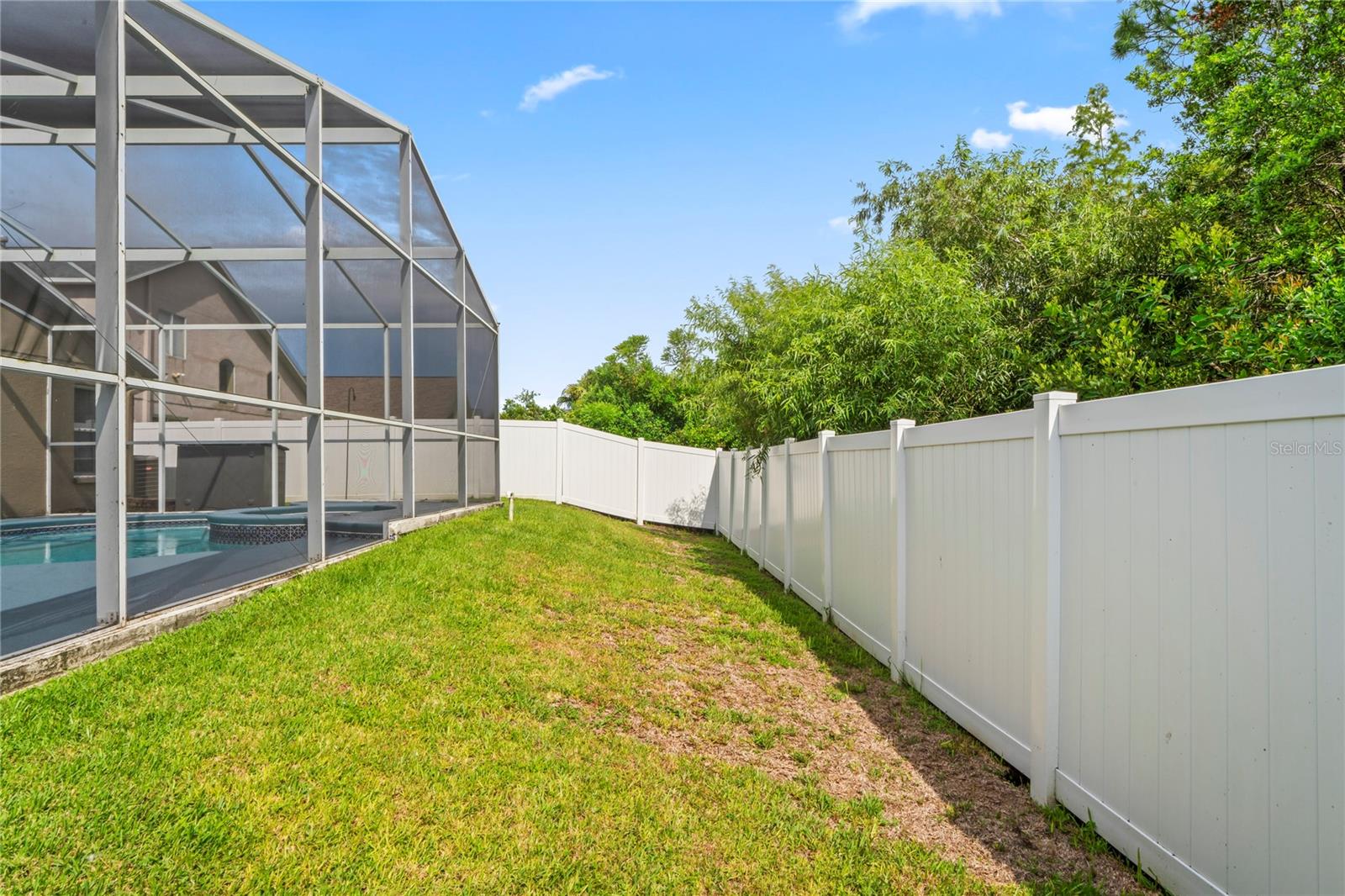 Image 37 of 46 For 30639 Tremont Drive