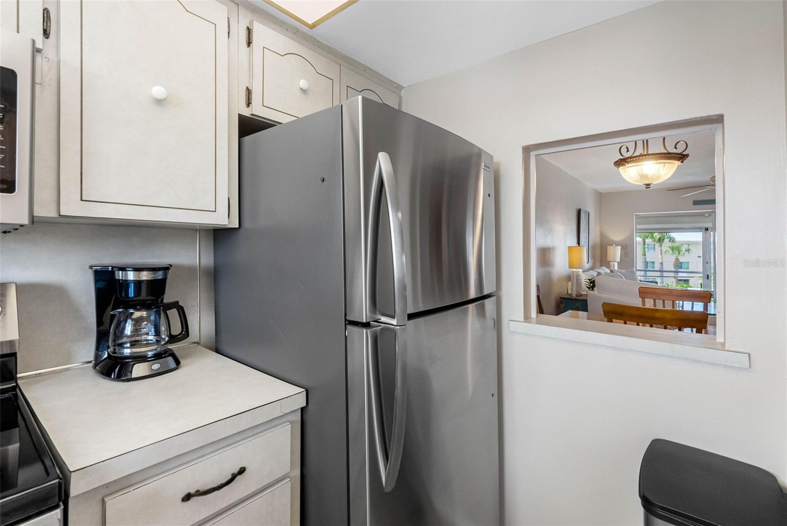 Image 12 of 55 For 6767 Sunset Way 303