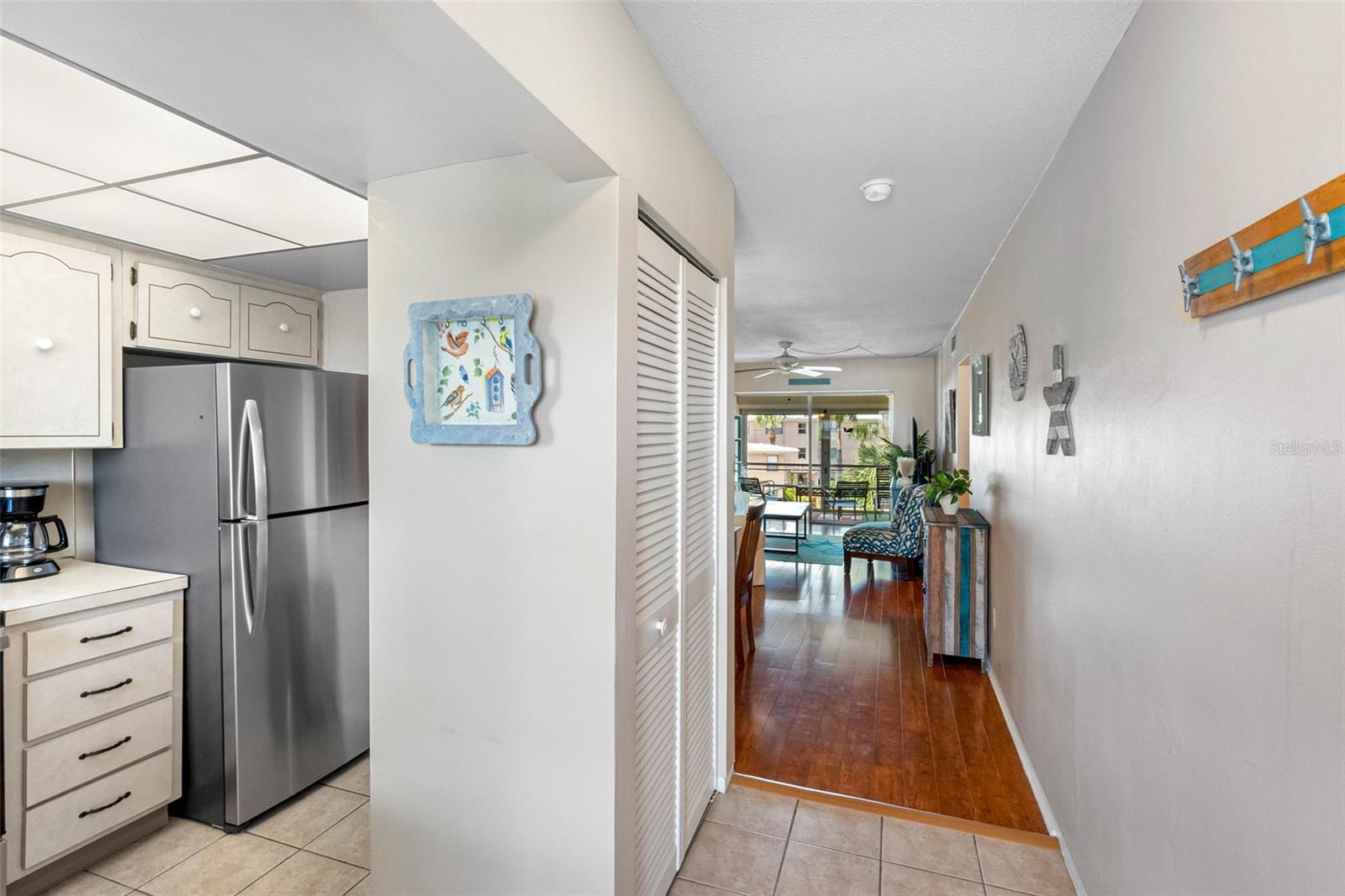 Image 30 of 55 For 6767 Sunset Way 303