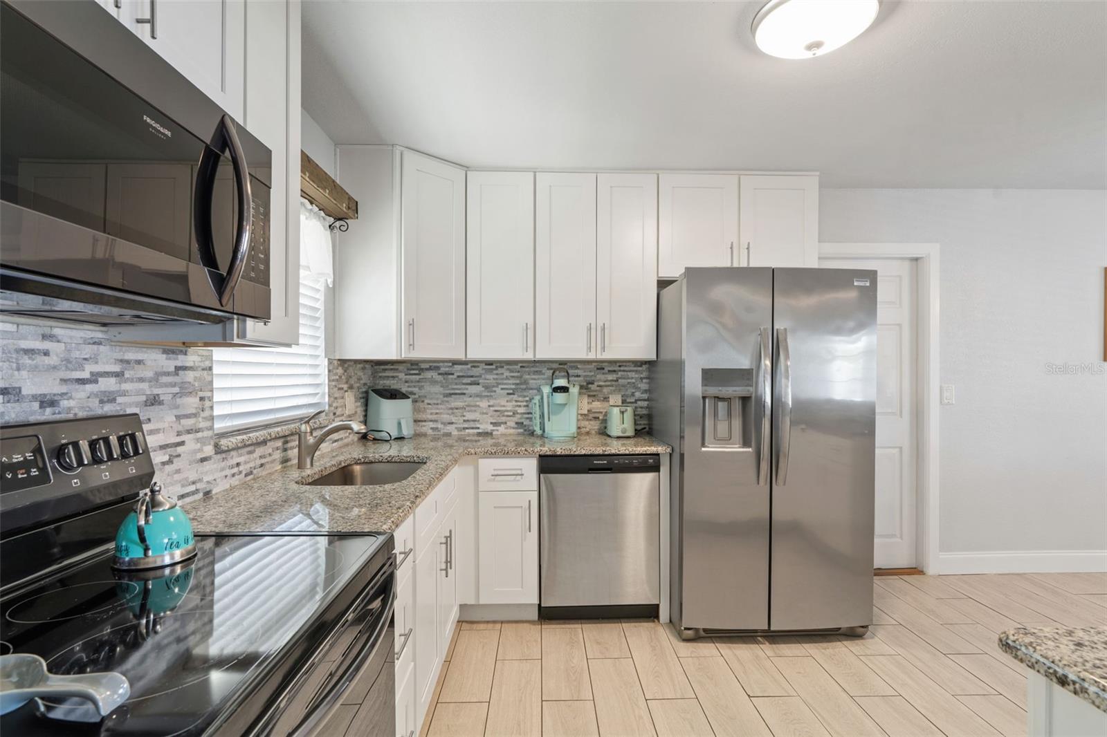 Listing photo id 14 for 6004 Tampa Shores Boulevard