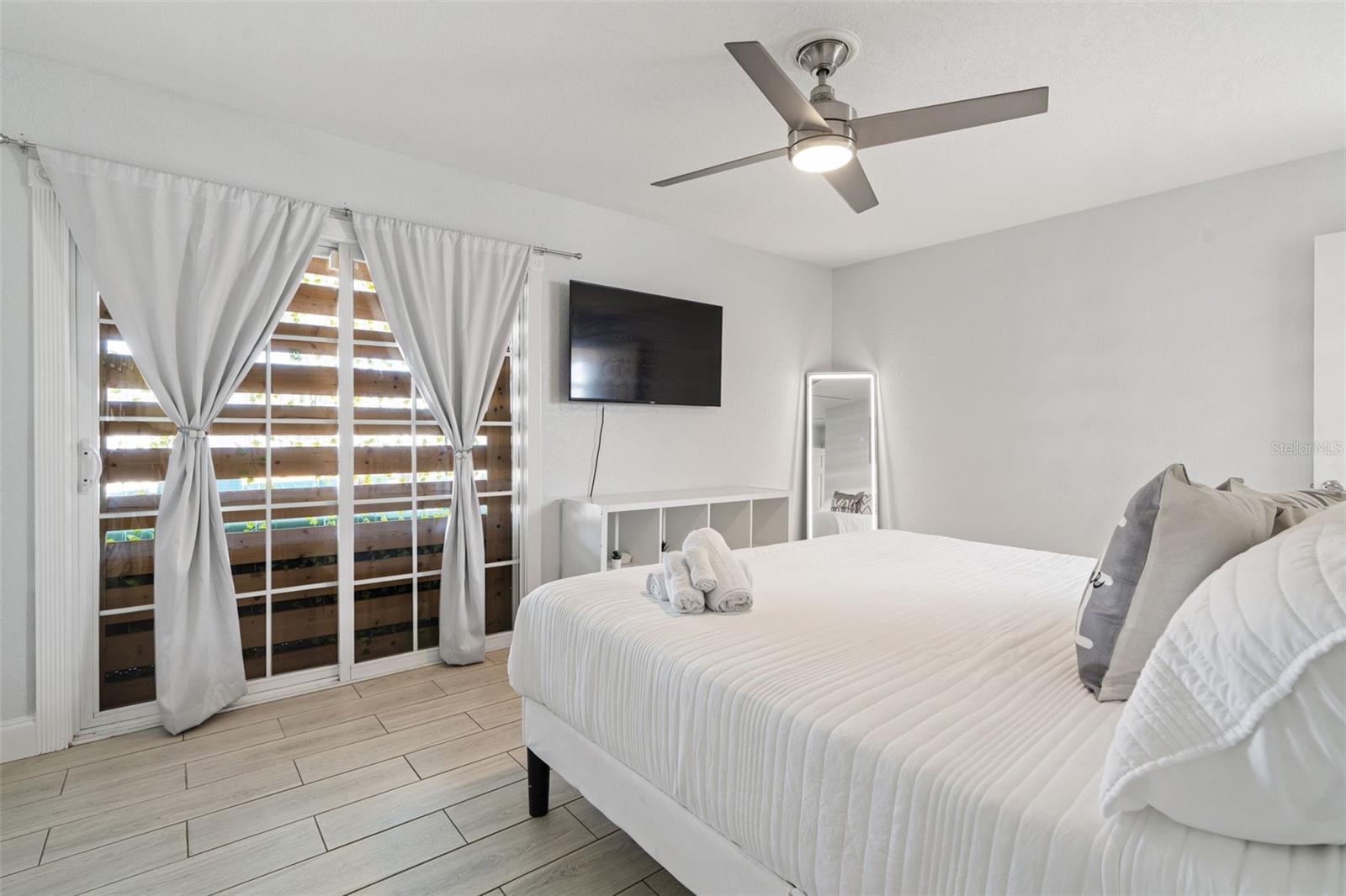 Listing photo id 19 for 6004 Tampa Shores Boulevard