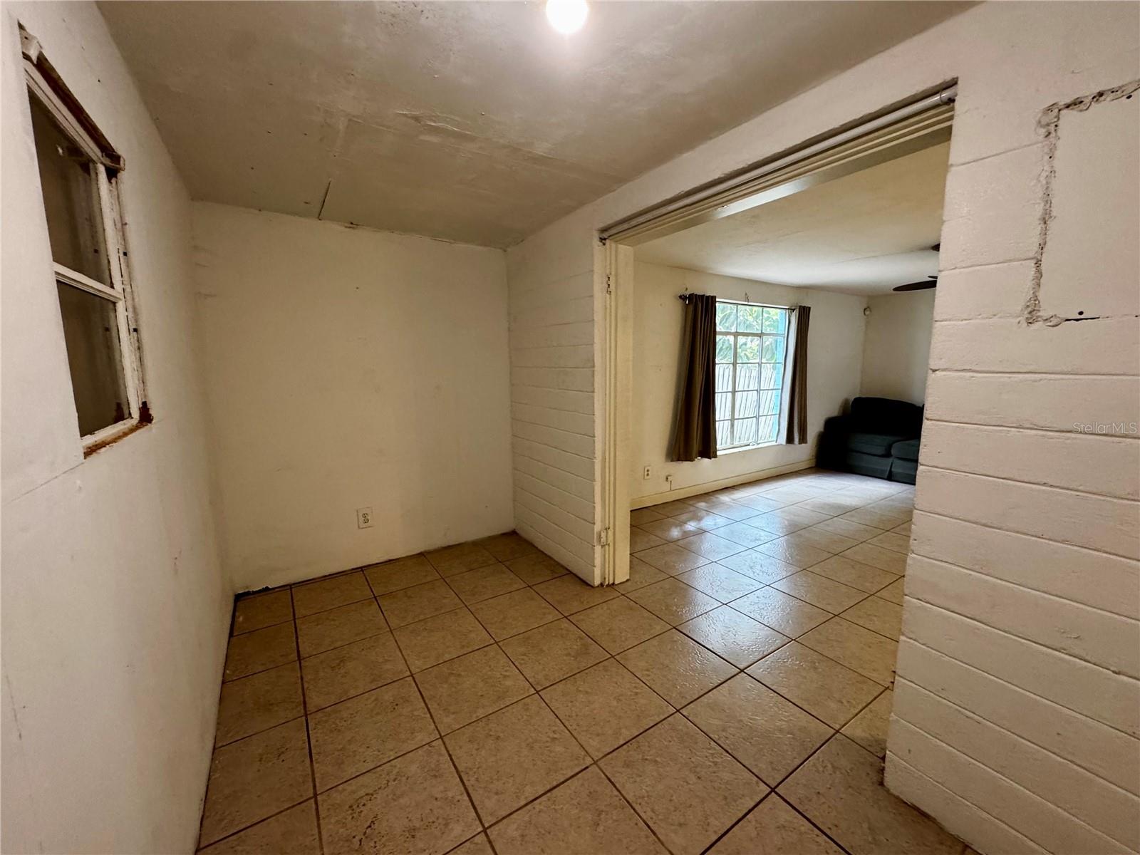 Image 10 of 33 For 3740 56th Avenue N