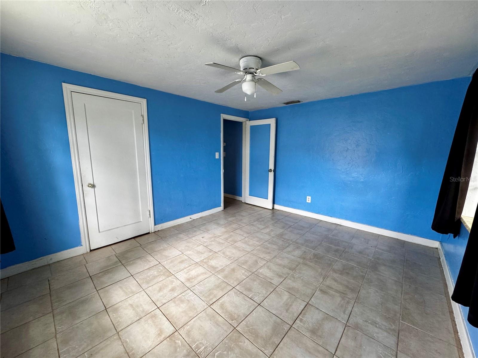 Image 19 of 33 For 3740 56th Avenue N