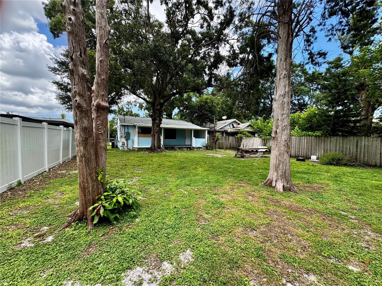 Image 3 of 33 For 3740 56th Avenue N