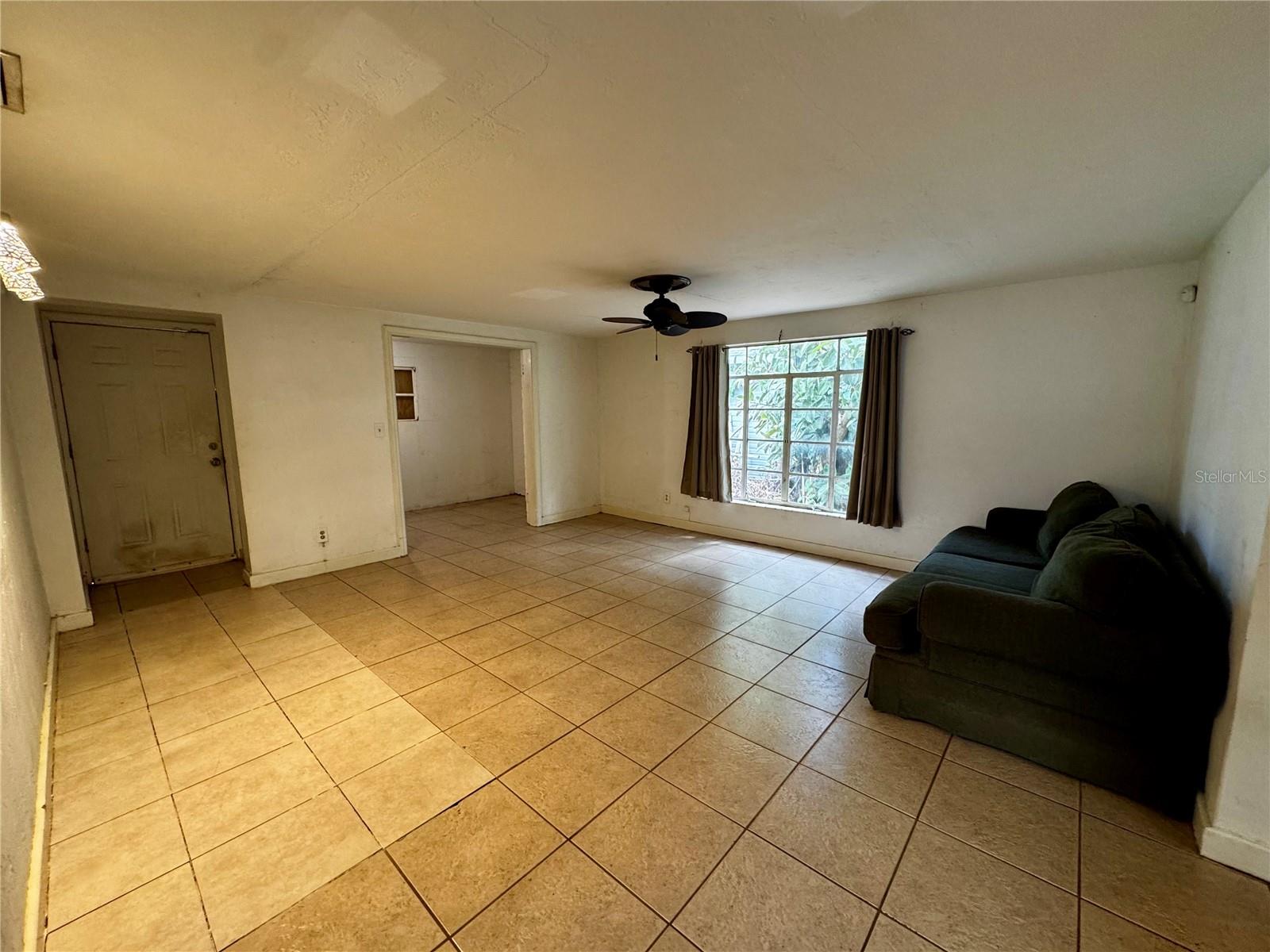 Image 6 of 33 For 3740 56th Avenue N