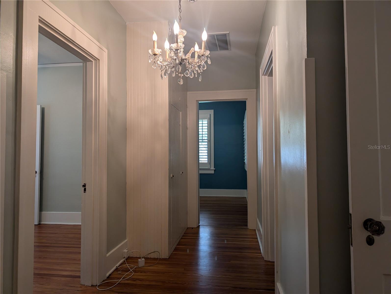 Image 18 of 29 For 316 39th Avenue S