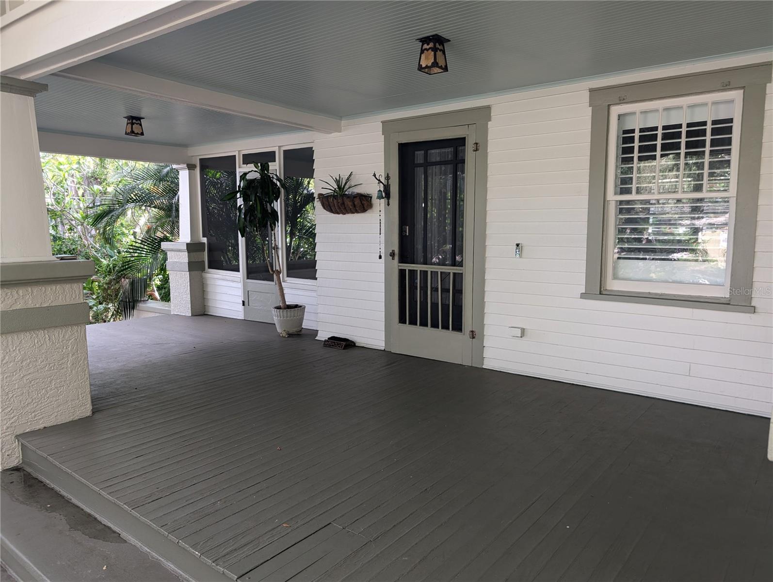 Image 4 of 29 For 316 39th Avenue S