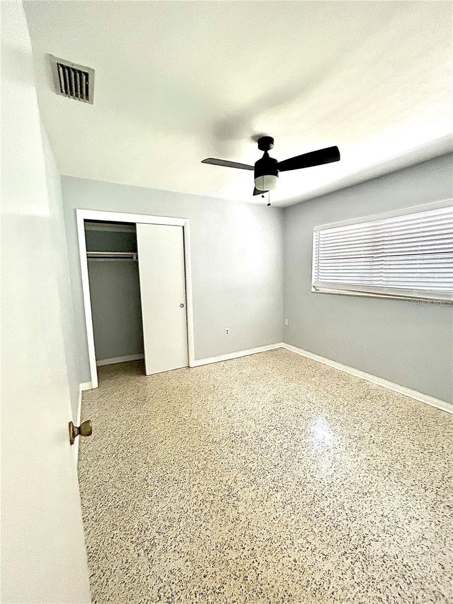 Image 5 of 17 For 1806 57th Street S
