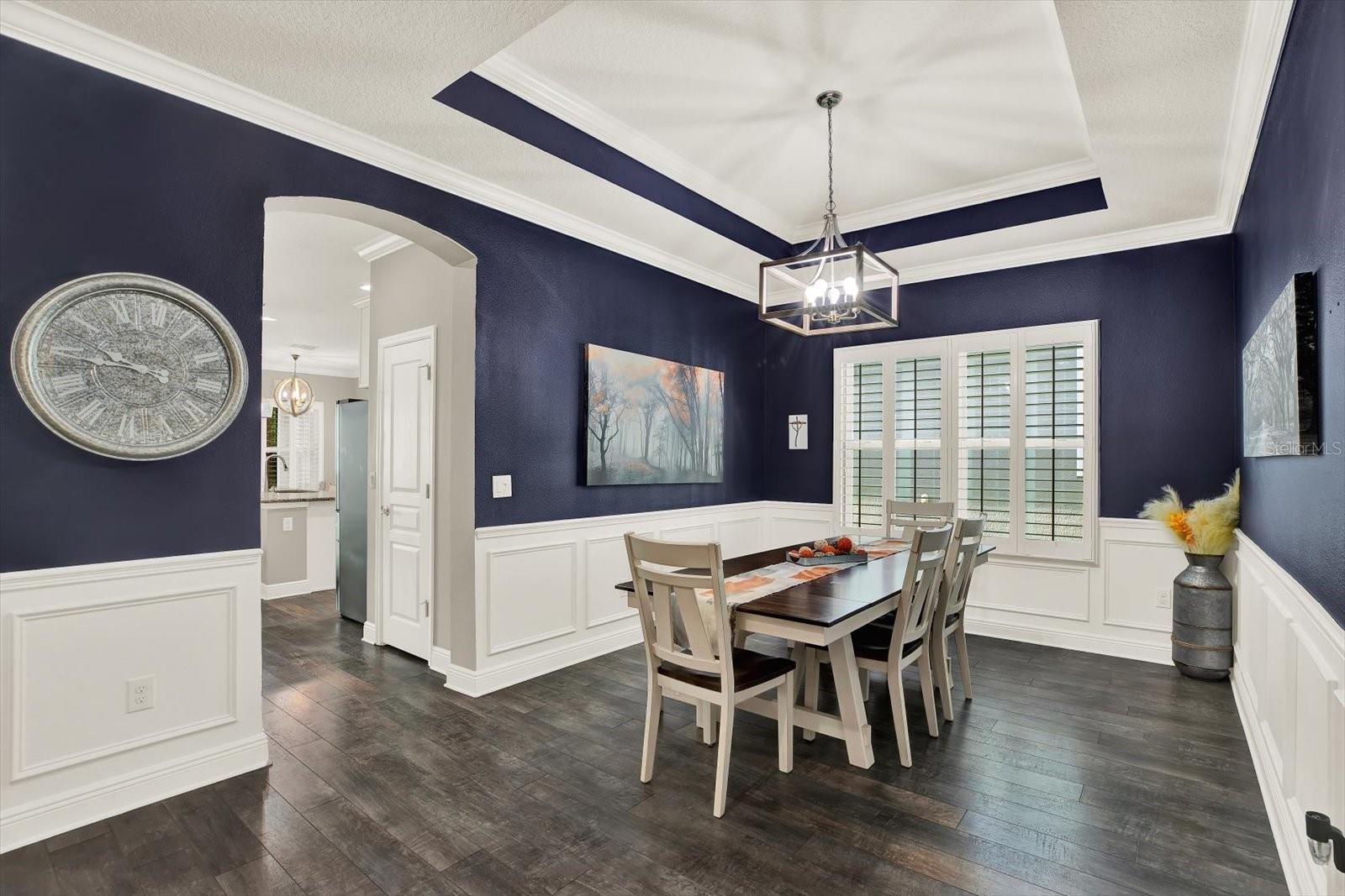 Image 10 of 53 For 7017 Artesian Court