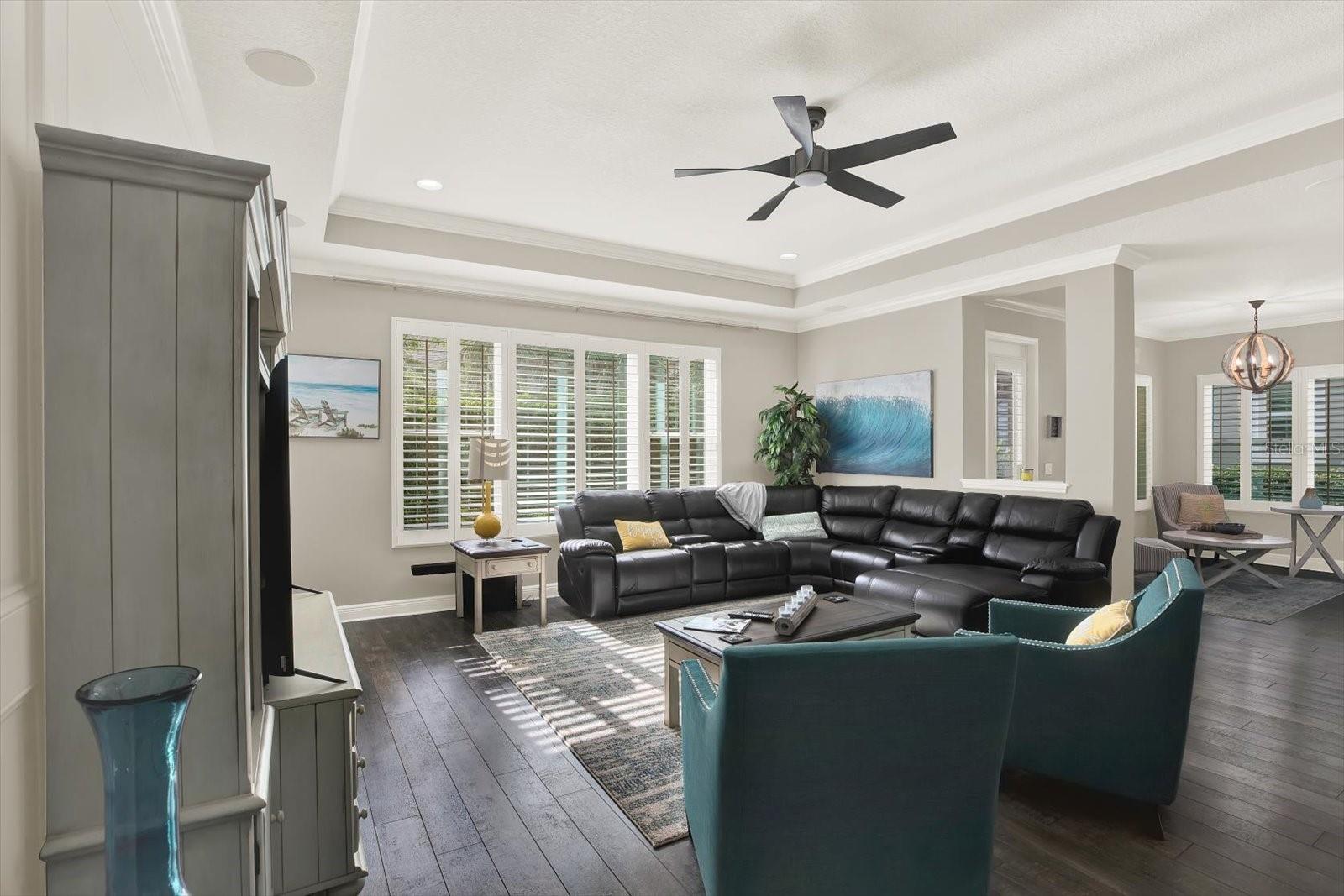 Image 14 of 53 For 7017 Artesian Court