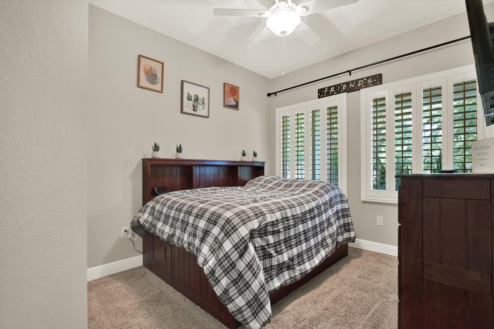 Image 23 of 53 For 7017 Artesian Court