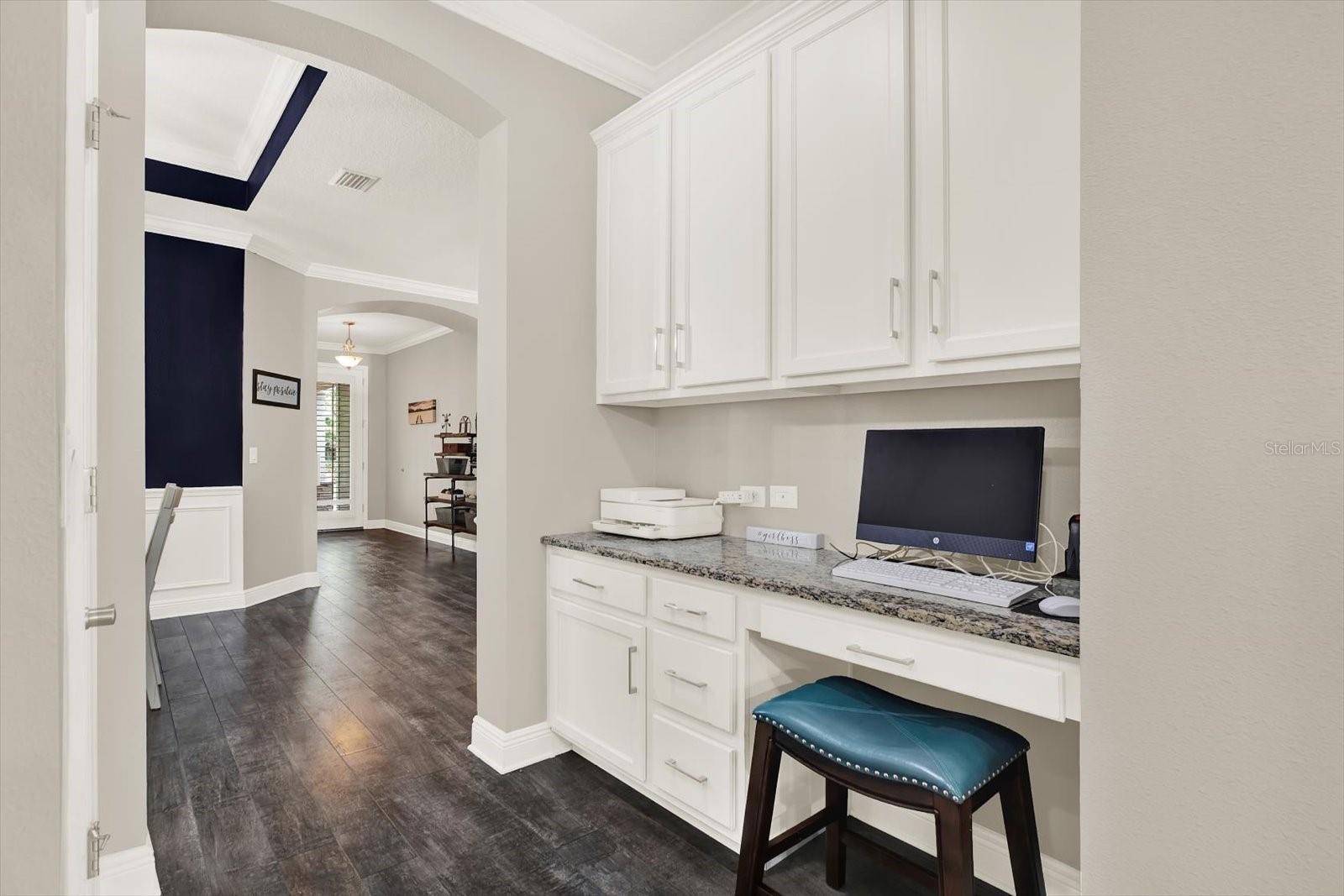 Image 35 of 53 For 7017 Artesian Court