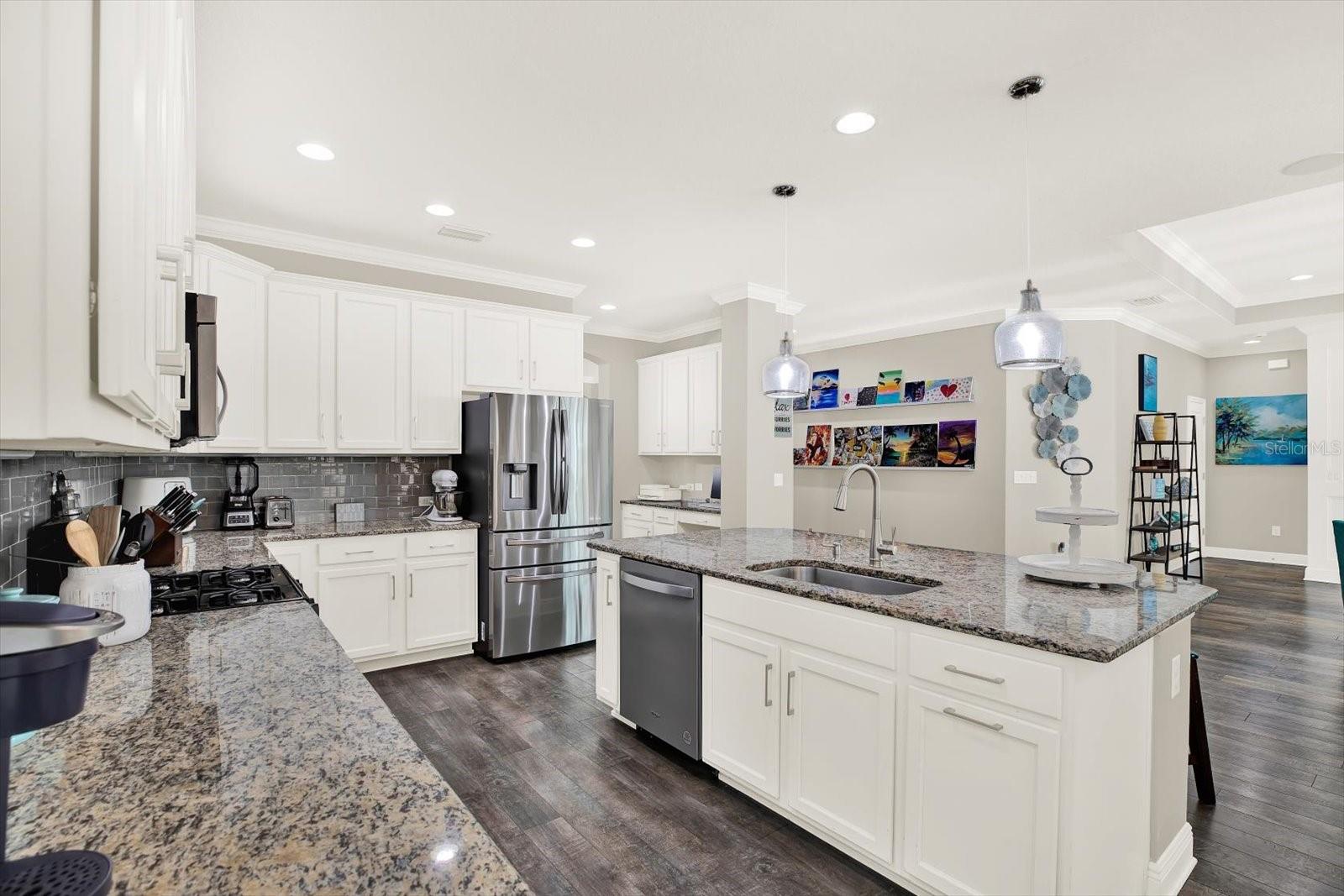 Image 8 of 53 For 7017 Artesian Court
