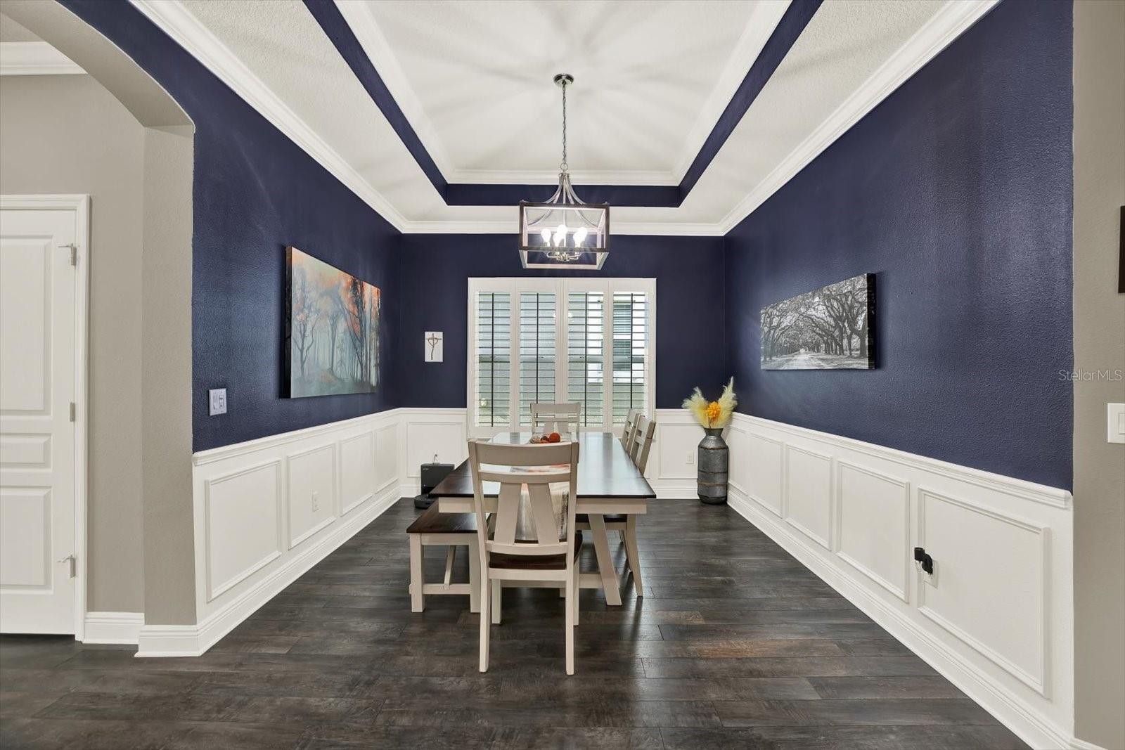 Image 9 of 53 For 7017 Artesian Court