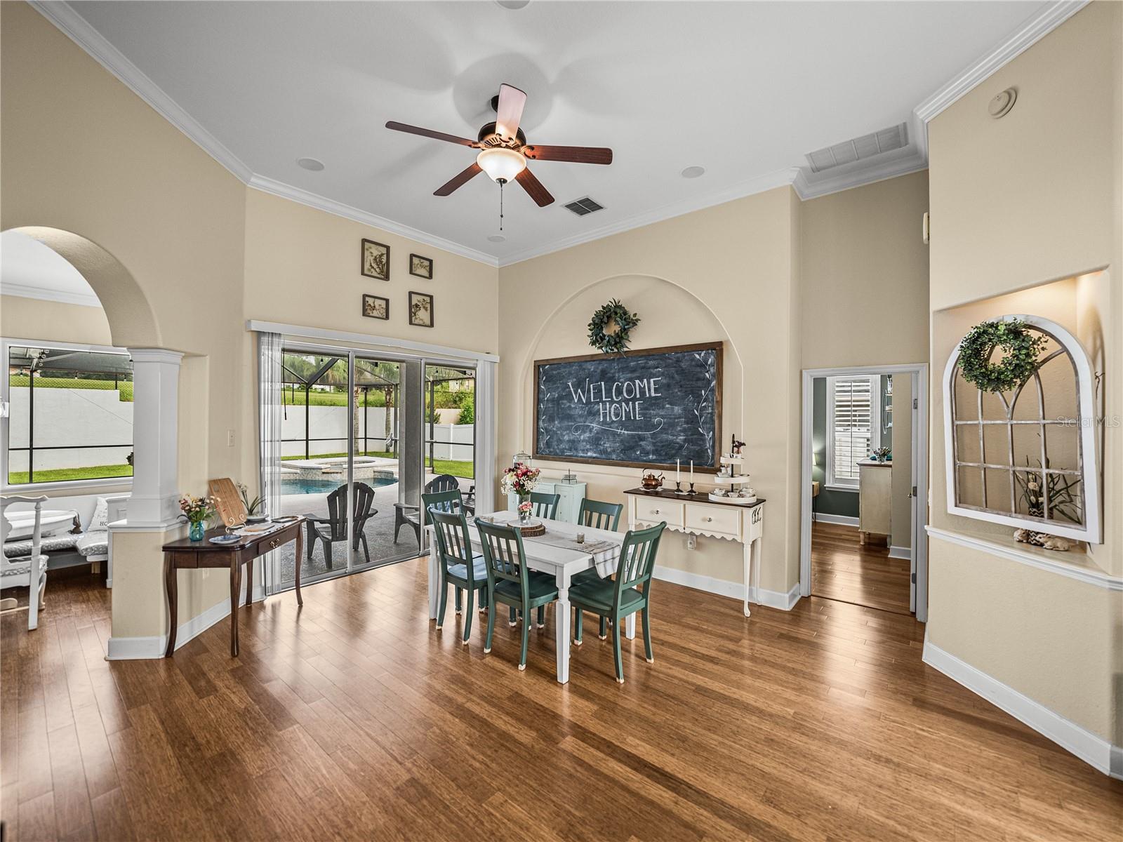 Image 15 of 92 For 5713 Vintage View Avenue