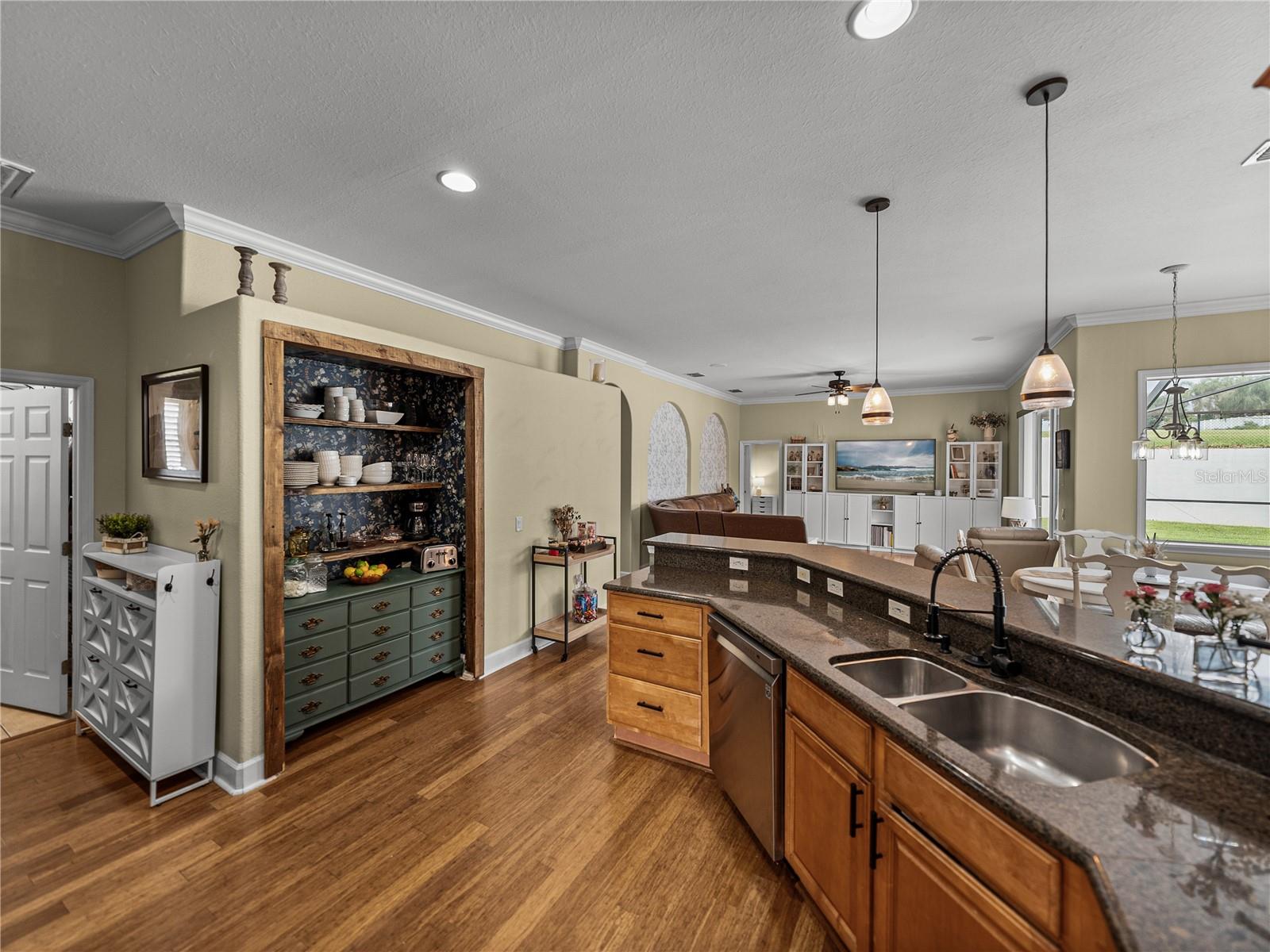 Image 25 of 92 For 5713 Vintage View Avenue