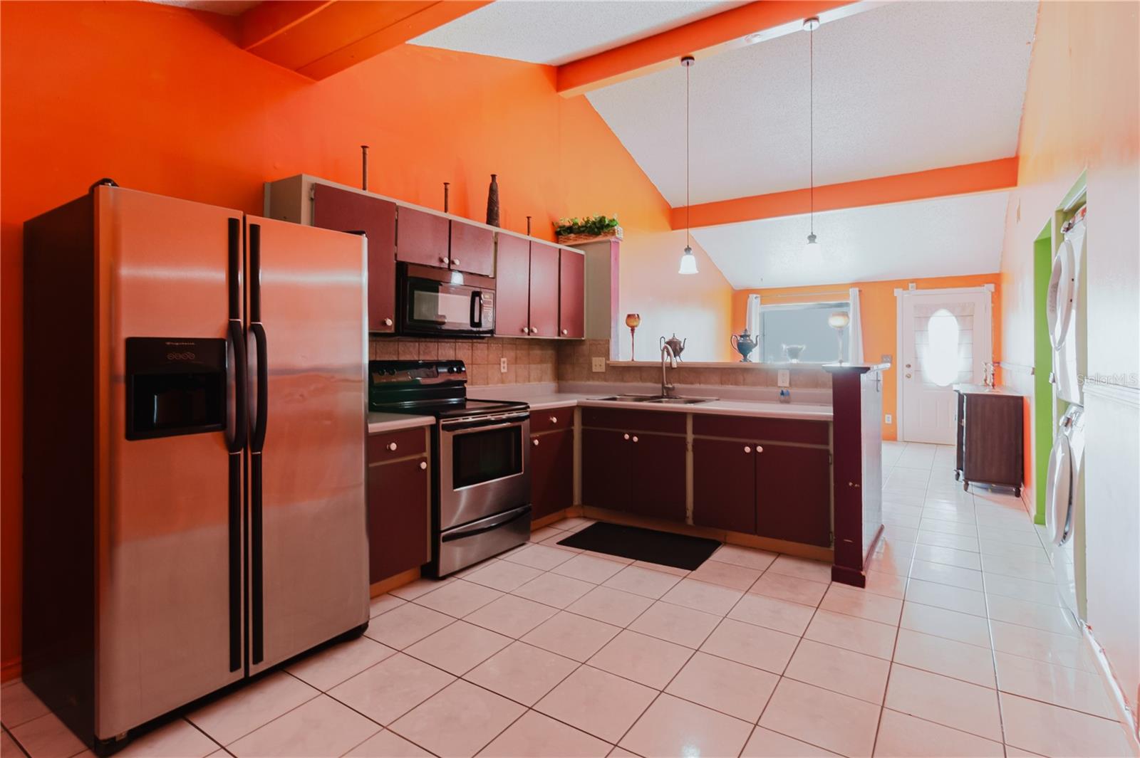 Image 16 of 88 For 8589 Briar Grove Circle