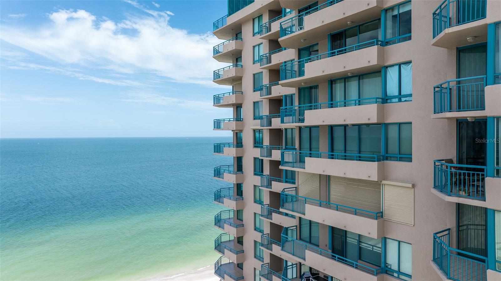 Image 54 of 79 For 1540 Gulf Boulevard 1704