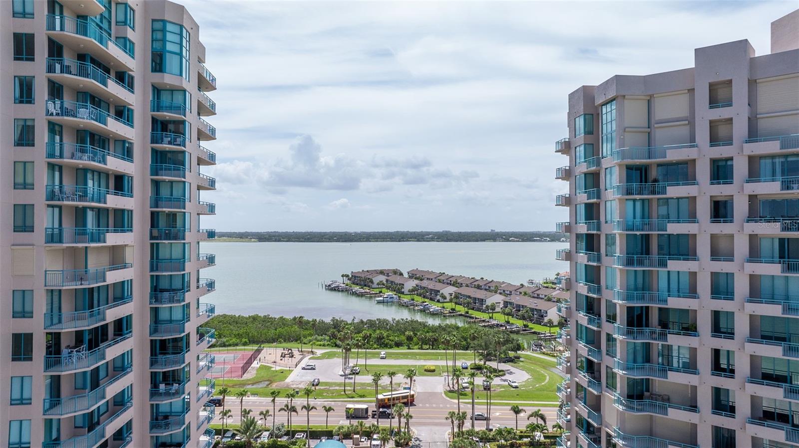 Image 56 of 79 For 1540 Gulf Boulevard 1704