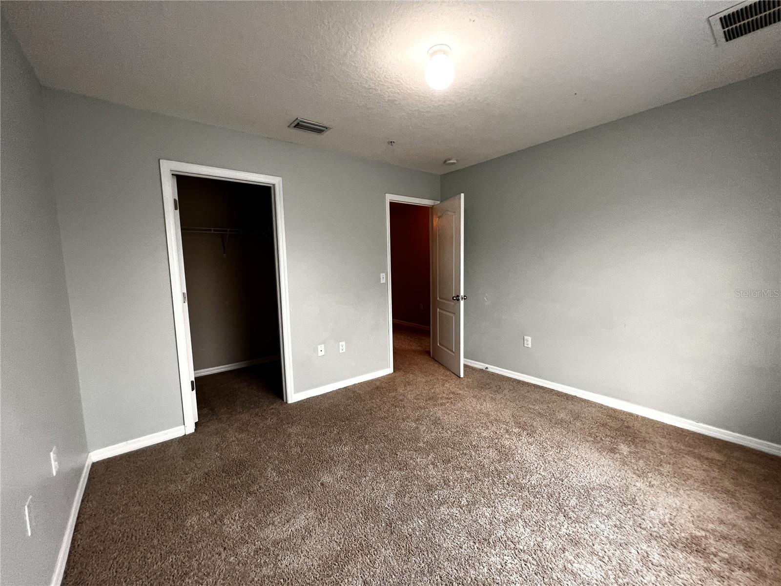 Image 12 of 18 For 8613 Andalucia Field Drive