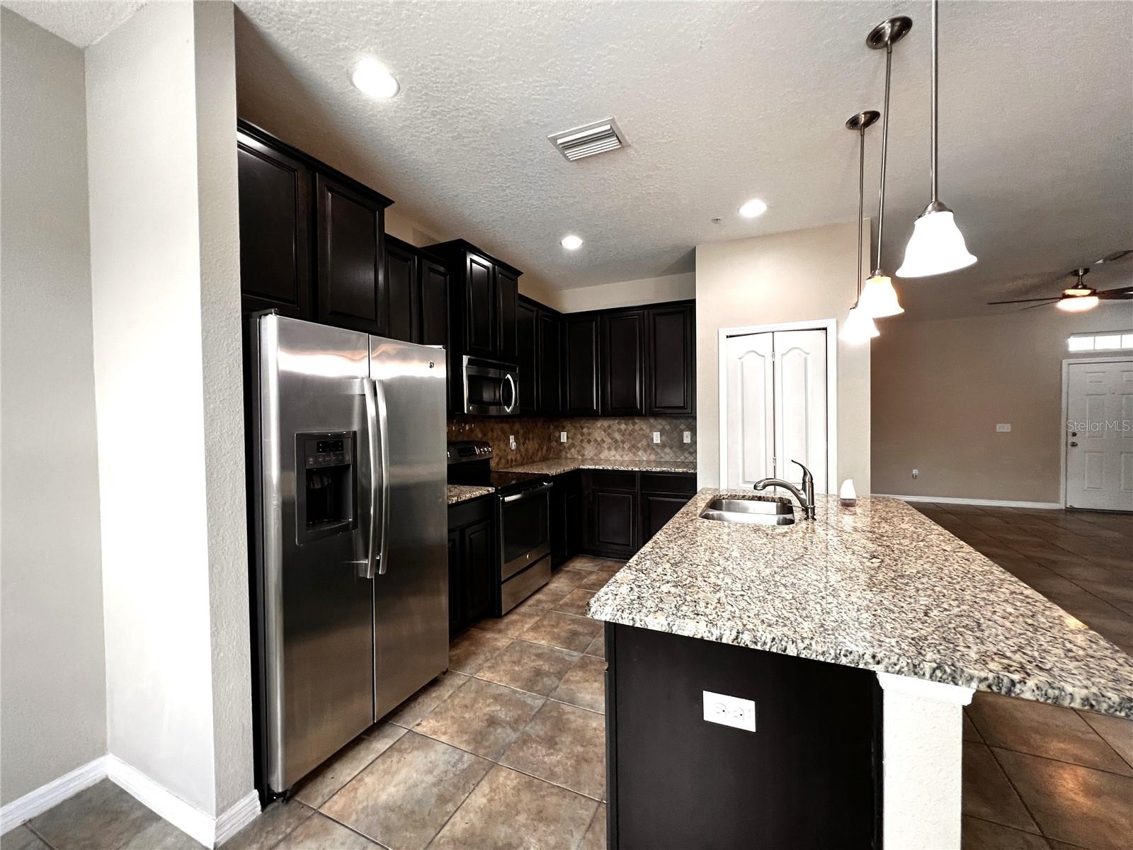 Image 3 of 18 For 8613 Andalucia Field Drive
