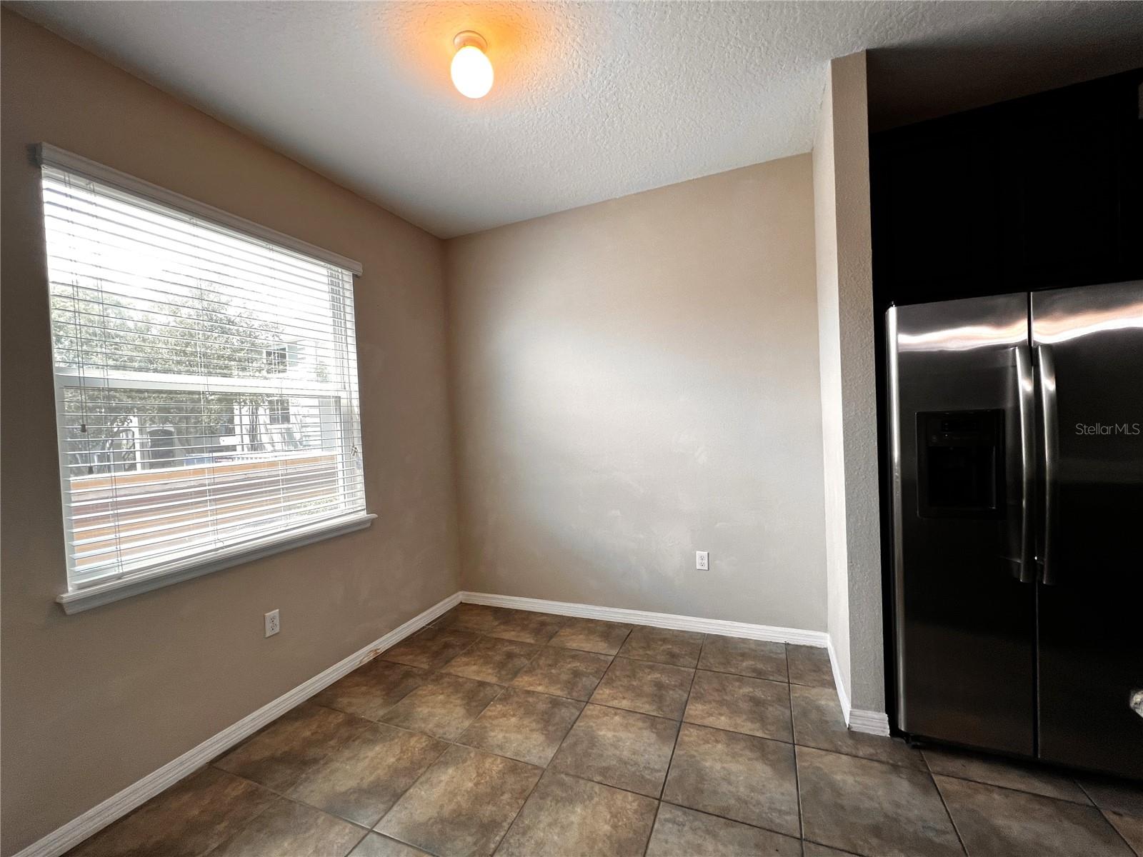 Image 5 of 18 For 8613 Andalucia Field Drive