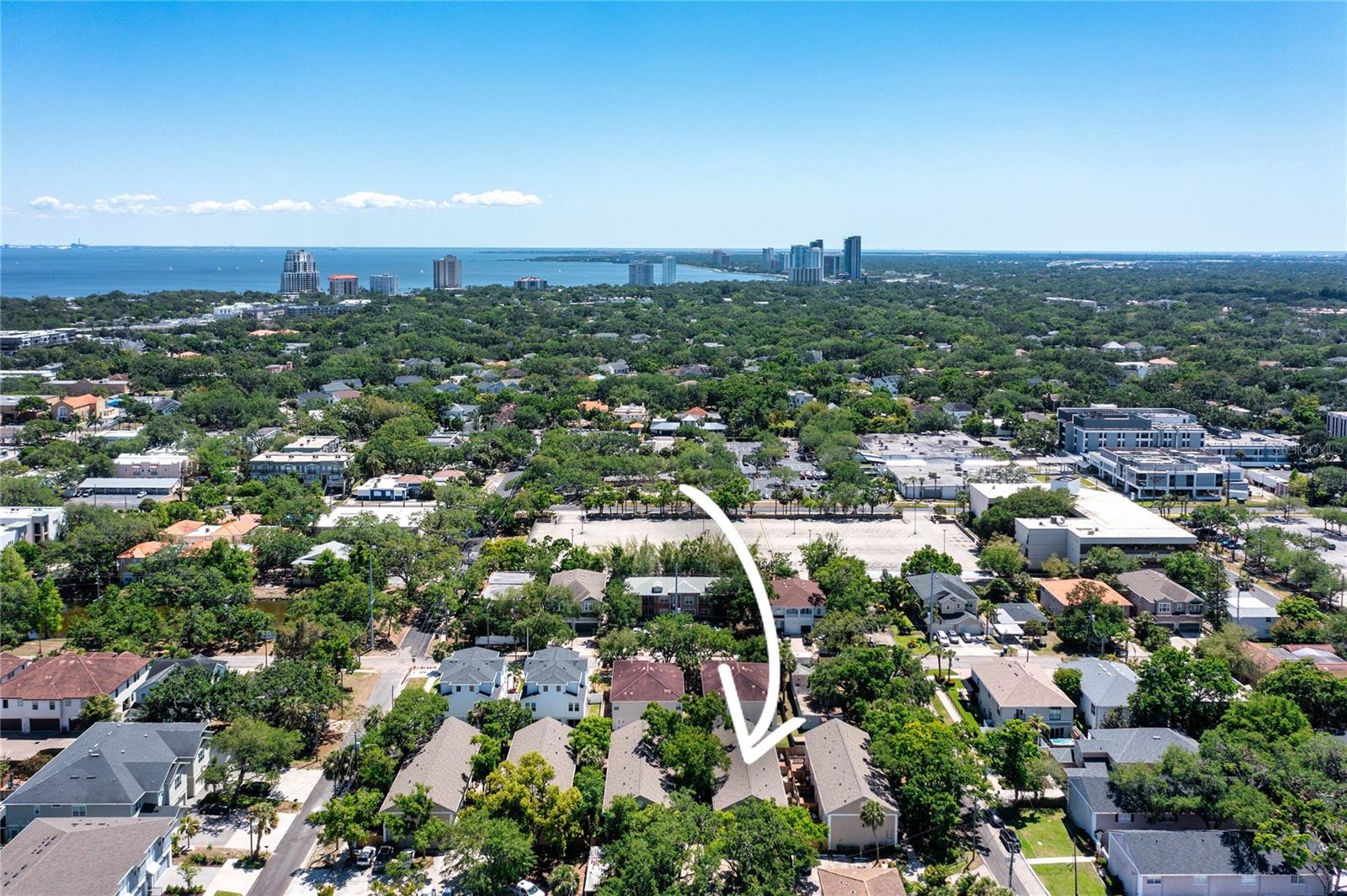 Image 29 of 37 For 408 Arrawana Avenue B4