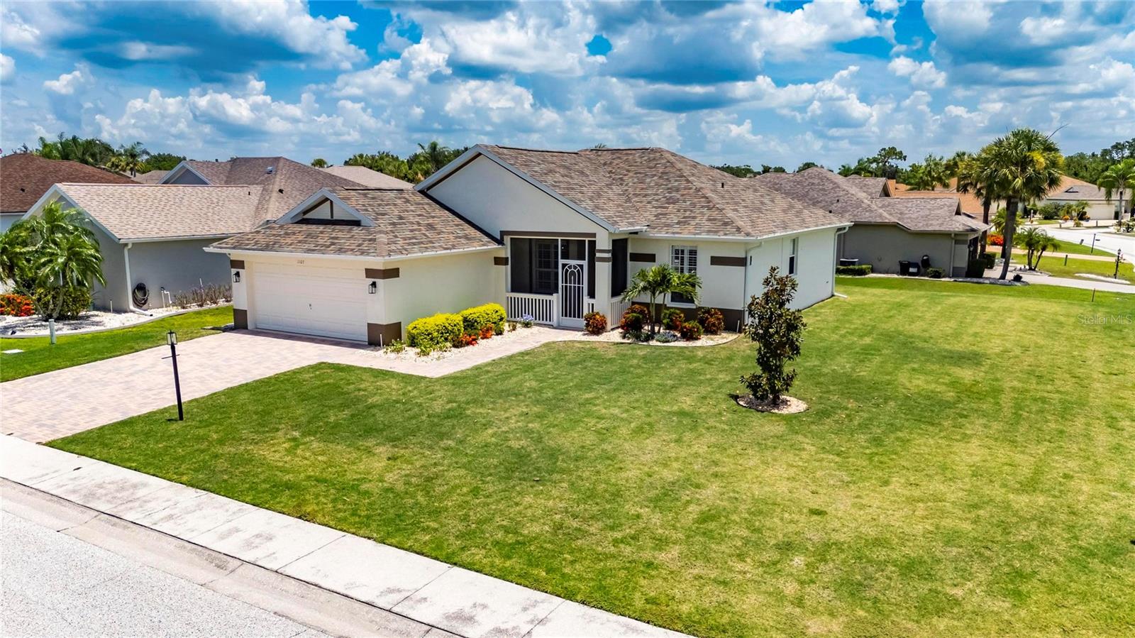 Image 2 of 49 For 1103 Villeroy Drive