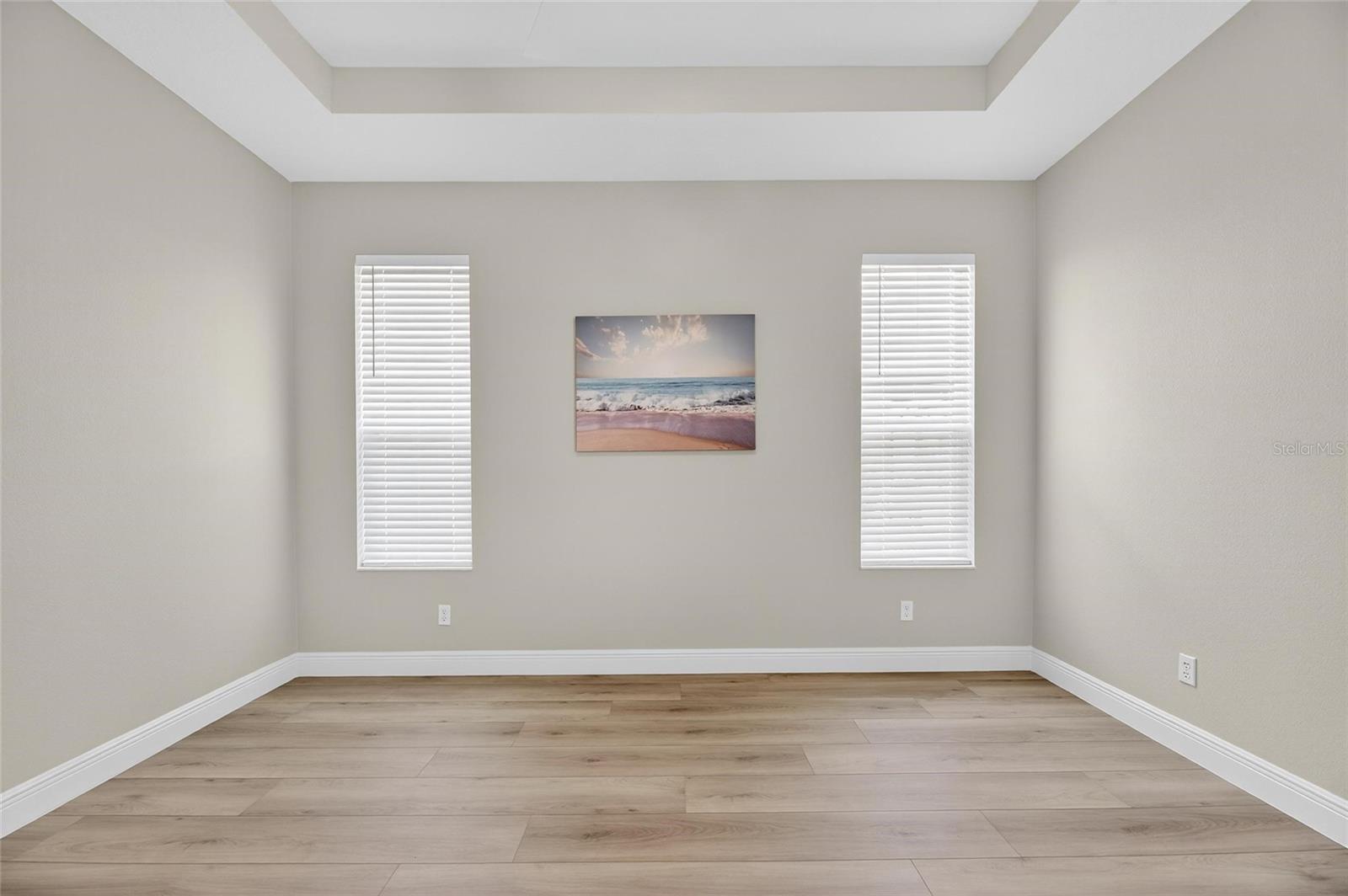 Image 37 of 49 For 1103 Villeroy Drive