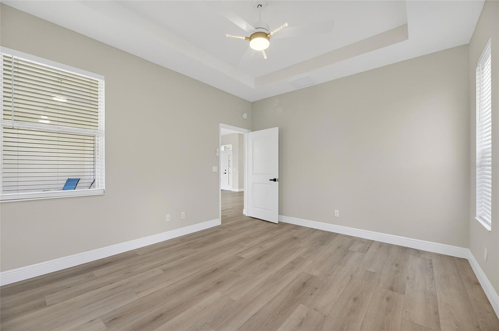 Image 38 of 49 For 1103 Villeroy Drive