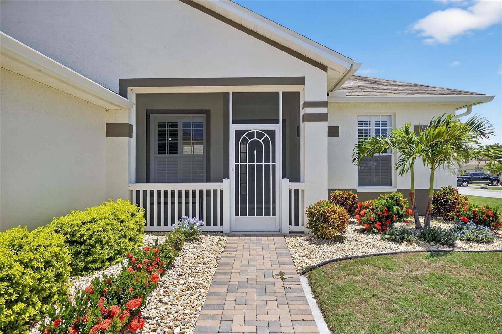 Image 4 of 49 For 1103 Villeroy Drive