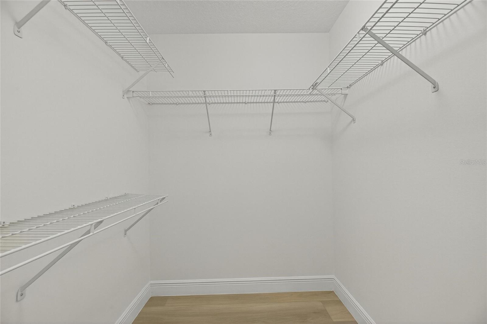 Image 41 of 49 For 1103 Villeroy Drive