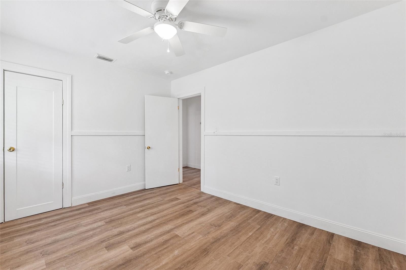 Image 11 of 24 For 1205 Hamilton Avenue
