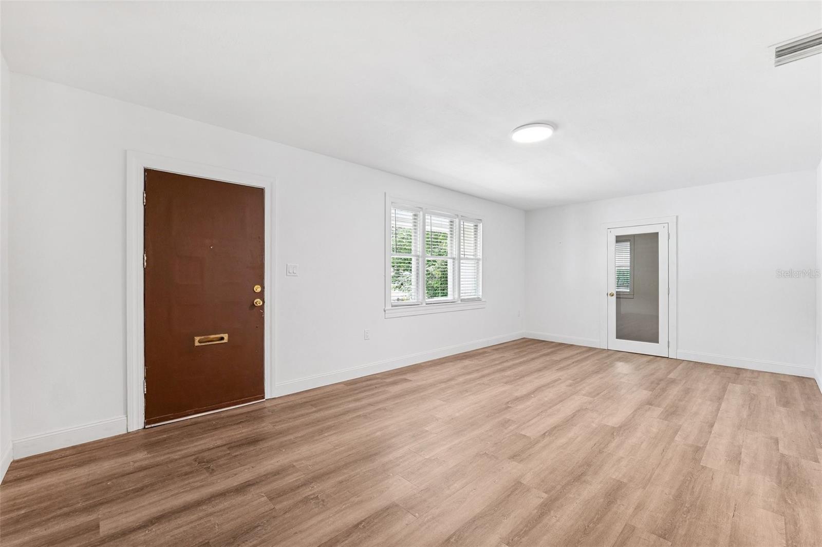 Image 4 of 24 For 1205 Hamilton Avenue