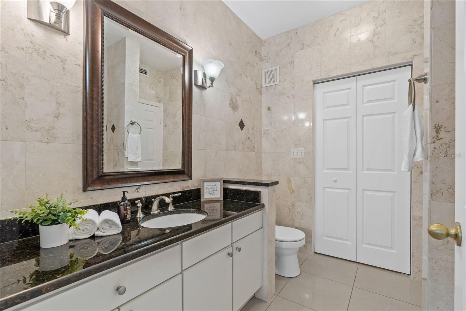 Image 18 of 35 For 9268 Lake Chase Island Way
