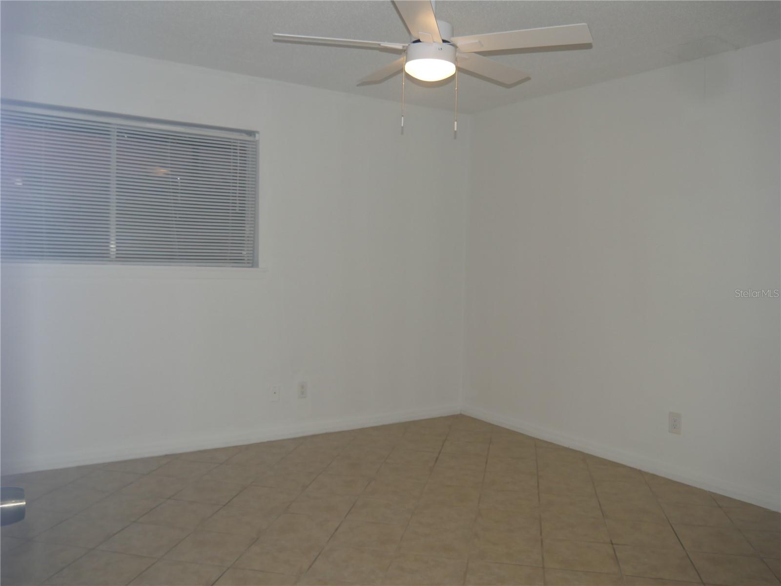 Image 12 of 29 For 6306 Newtown Circle 6b1