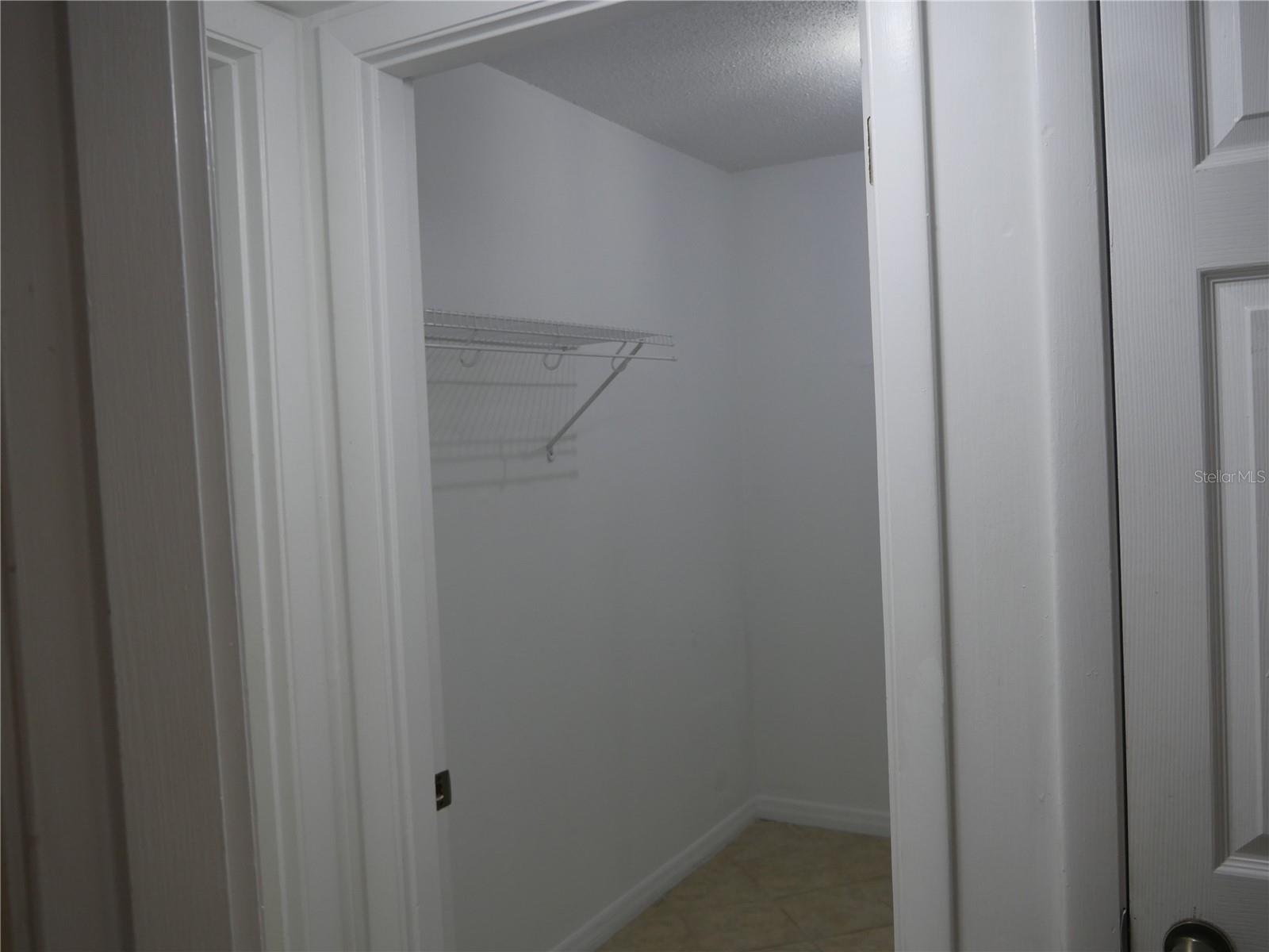 Image 23 of 29 For 6306 Newtown Circle 6b1