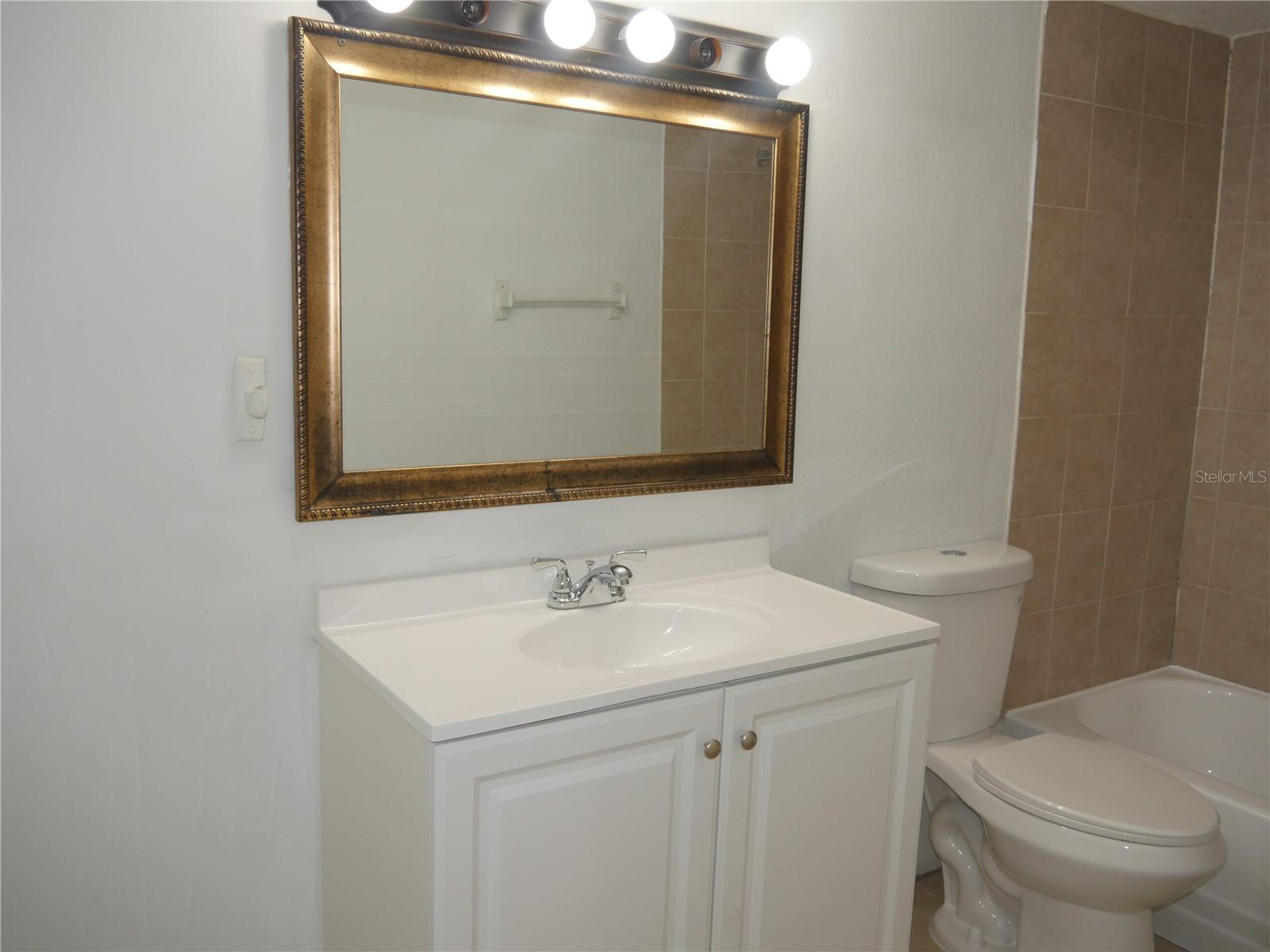 Image 9 of 29 For 6306 Newtown Circle 6b1