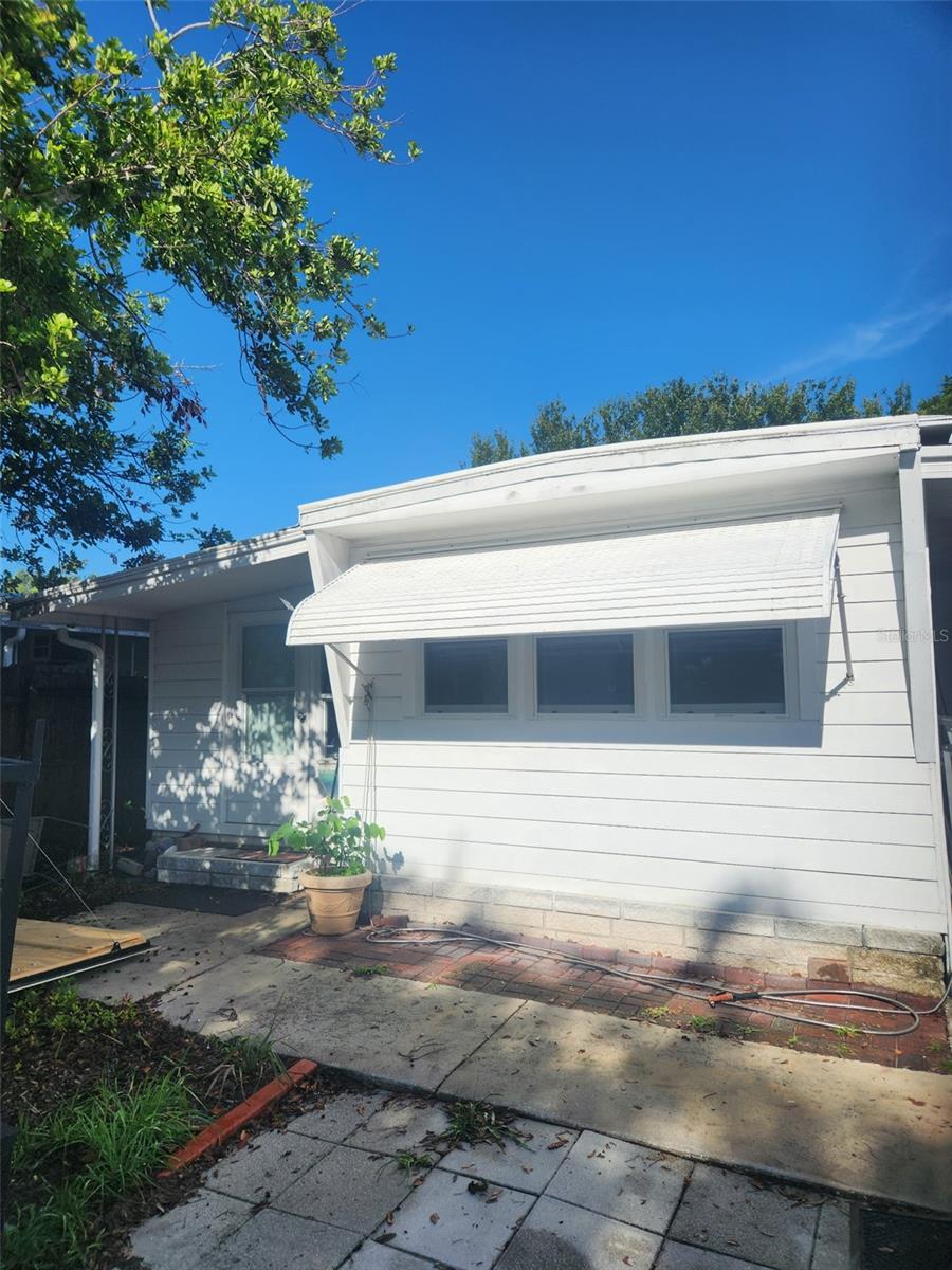 Details for 5320 Pine Street N, ST PETERSBURG, FL 33709