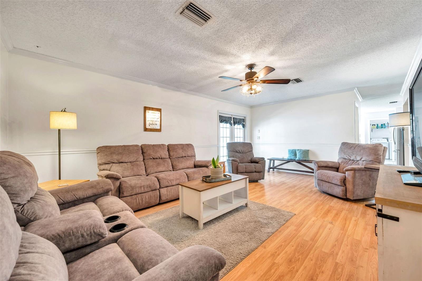 Image 11 of 72 For 11324 Black Walnut Street