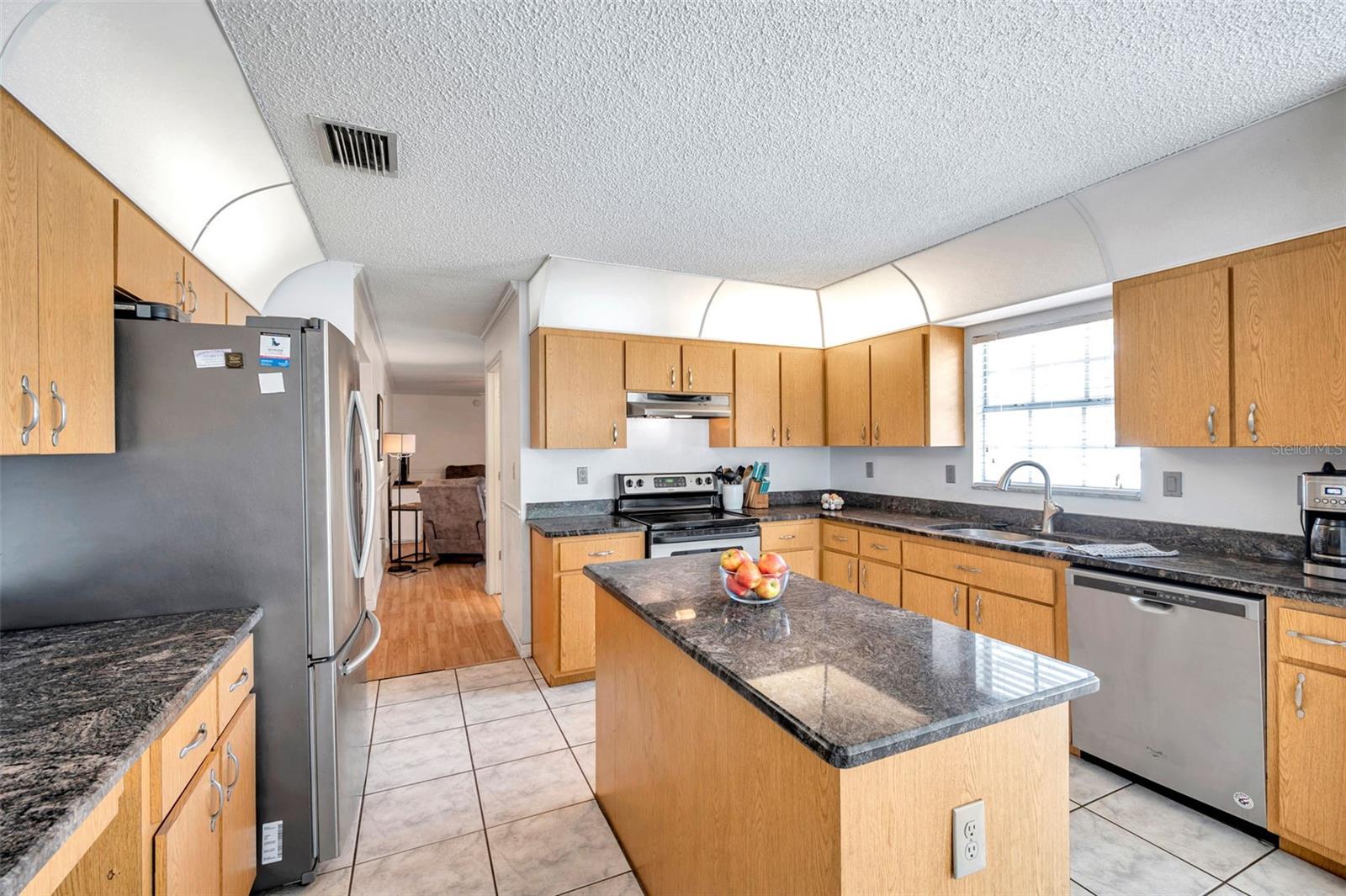 Image 14 of 72 For 11324 Black Walnut Street