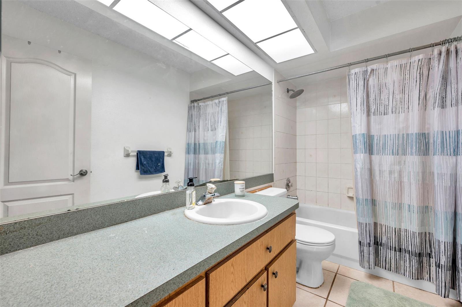 Image 31 of 72 For 11324 Black Walnut Street