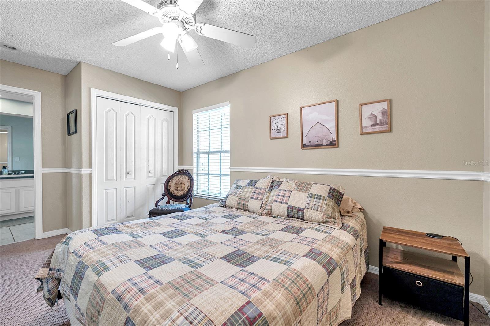 Image 32 of 72 For 11324 Black Walnut Street